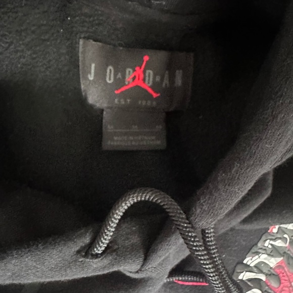 Jordan Black AJ1 Hoodie - Picture 2 of 3